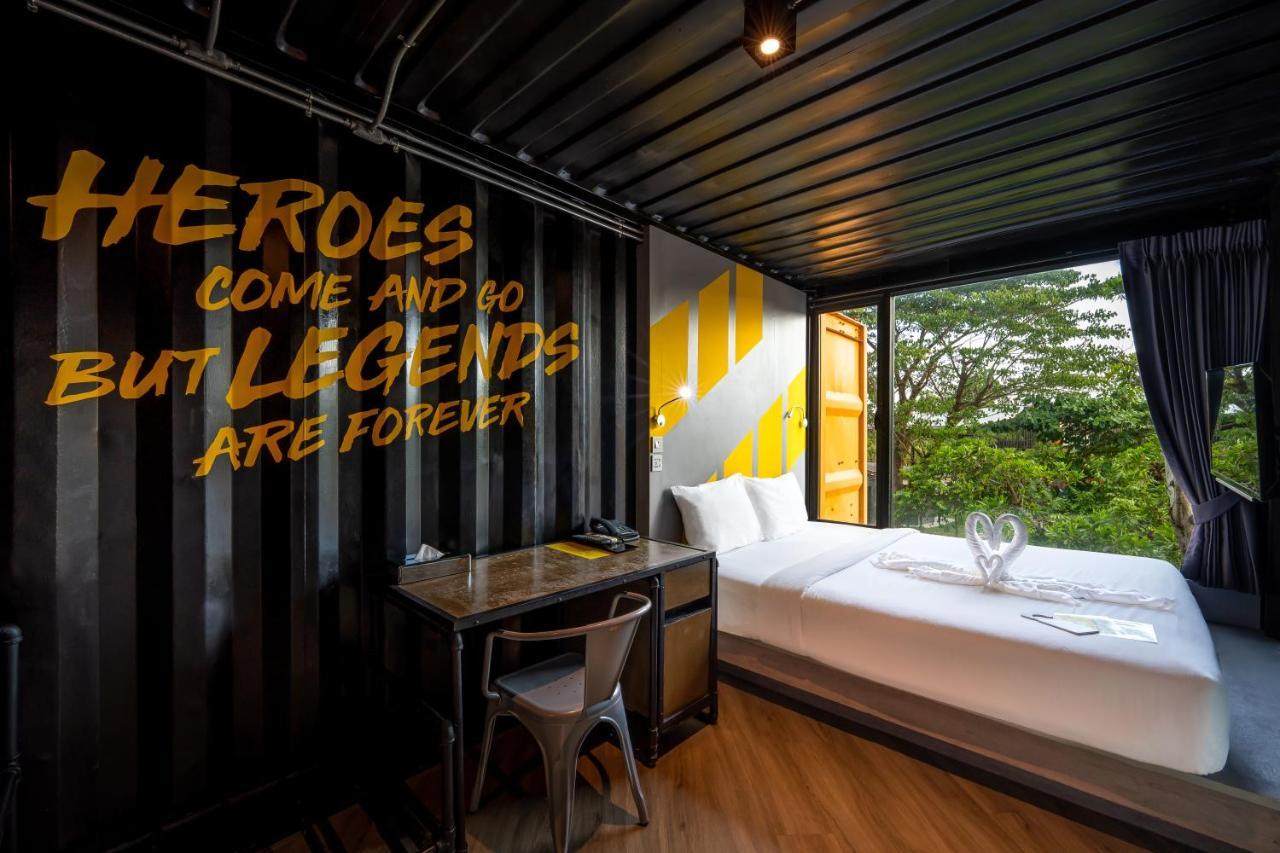Hivetel Hotel Chalong Bagian luar foto