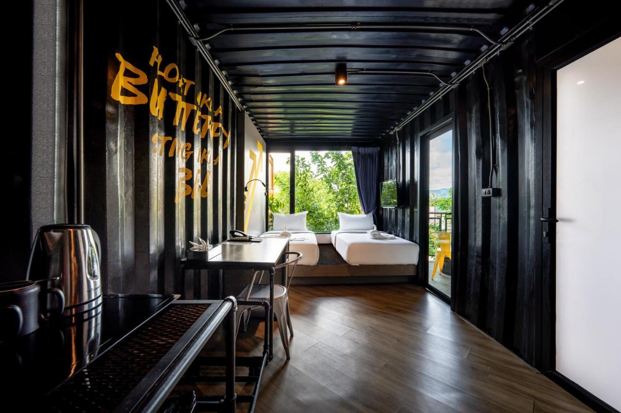 Hivetel Hotel Chalong Bagian luar foto