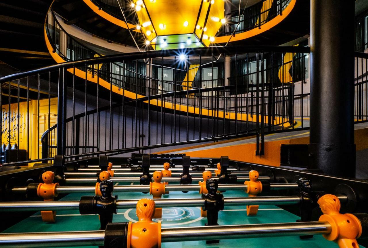 Hivetel Hotel Chalong Bagian luar foto