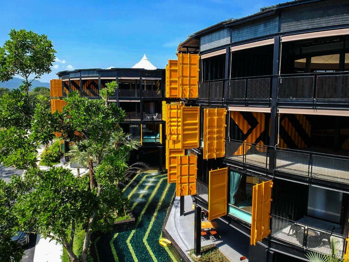 Hivetel Hotel Chalong Bagian luar foto